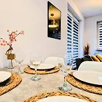 Luxury In City-13-ksiezymlyn&stylish&freeparking * Lodz