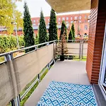 Luxury In City-13-ksiezymlyn&stylish&freeparking Apartment *