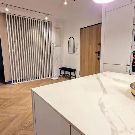 Luxury In City-13-ksiezymlyn&stylish&freeparking * Лодзь